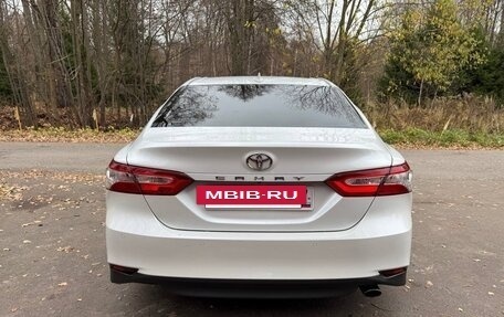 Toyota Camry, 2021 год, 3 000 000 рублей, 11 фотография