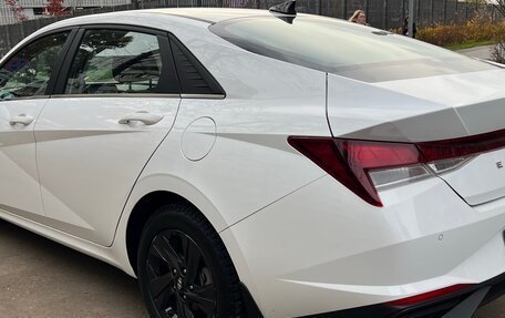 Hyundai Elantra, 2021 год, 1 630 000 рублей, 5 фотография