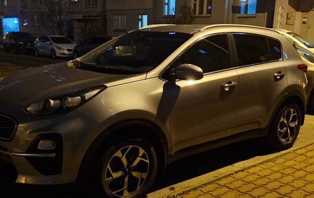 KIA Sportage IV рестайлинг, 2019 год, 2 450 000 рублей, 2 фотография
