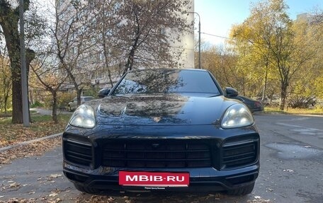 Porsche Cayenne III, 2021 год, 10 500 000 рублей, 2 фотография