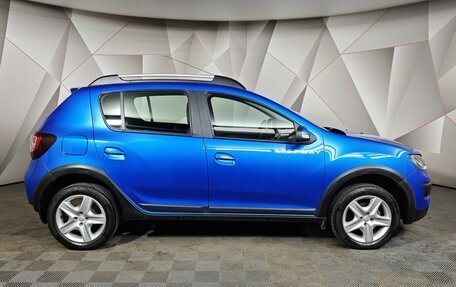 Renault Sandero II рестайлинг, 2017 год, 1 055 000 рублей, 6 фотография