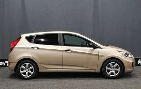 Hyundai Solaris II рестайлинг, 2012 год, 669 000 рублей, 9 фотография