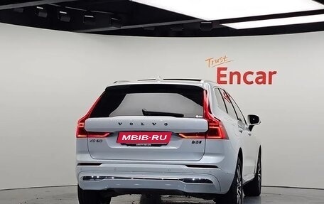 Volvo XC60 II, 2025 год, 6 048 880 рублей, 3 фотография