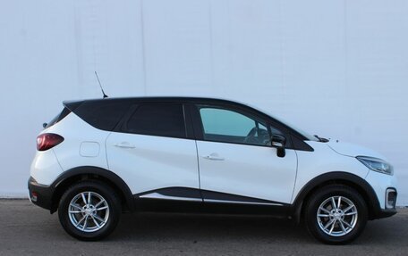 Renault Kaptur I рестайлинг, 2016 год, 955 000 рублей, 8 фотография