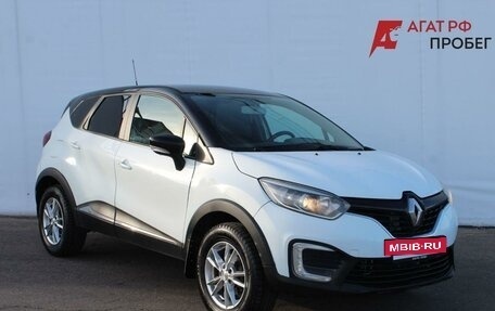 Renault Kaptur I рестайлинг, 2016 год, 955 000 рублей, 3 фотография