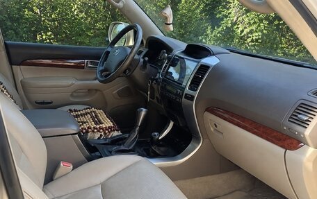 Toyota Land Cruiser Prado 120, 2007 год, 1 699 000 рублей, 4 фотография