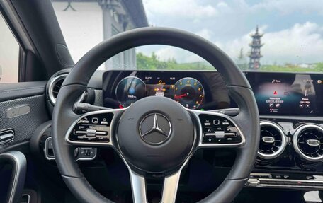 Mercedes-Benz A-Класс, 2023 год, 1 965 000 рублей, 10 фотография
