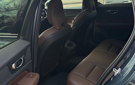 Volvo V60 Cross Country II, 2025 год, 4 899 000 рублей, 13 фотография