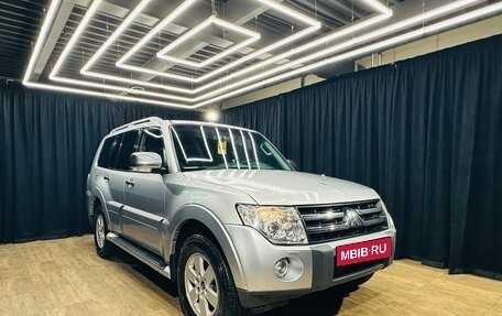Mitsubishi Pajero IV рестайлинг 2, 2008 год, 1 849 000 рублей, 8 фотография