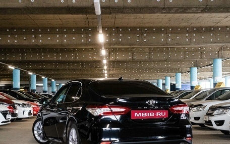 Toyota Camry, 2018 год, 2 288 000 рублей, 4 фотография