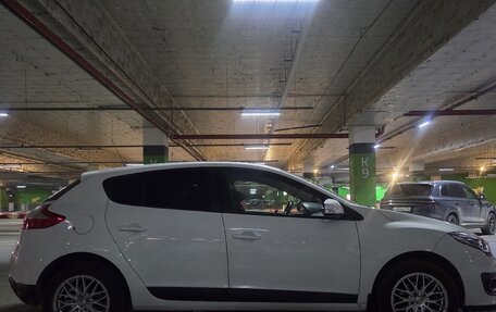 Renault Megane III рестайлинг, 2015 год, 750 000 рублей, 2 фотография