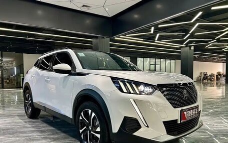 Peugeot 2008 II, 2023 год, 1 090 005 рублей, 3 фотография