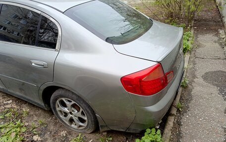 Nissan Skyline, 2004 год, 400 000 рублей, 5 фотография