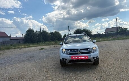 Renault Duster I рестайлинг, 2017 год, 1 190 000 рублей, 2 фотография