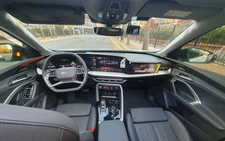 Audi Q5, 2025 год, 6 200 000 рублей, 7 фотография