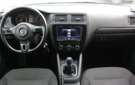 Volkswagen Jetta VII, 2012 год, 897 000 рублей, 7 фотография