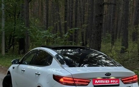 KIA Optima IV рестайлинг, 2017 год, 1 950 000 рублей, 6 фотография