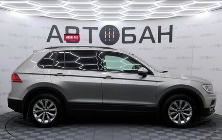 Volkswagen Tiguan II, 2020 год, 2 144 000 рублей, 6 фотография