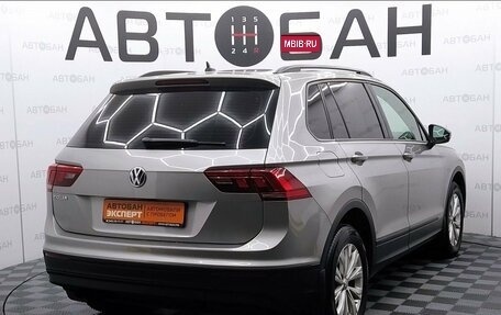 Volkswagen Tiguan II, 2020 год, 2 144 000 рублей, 3 фотография