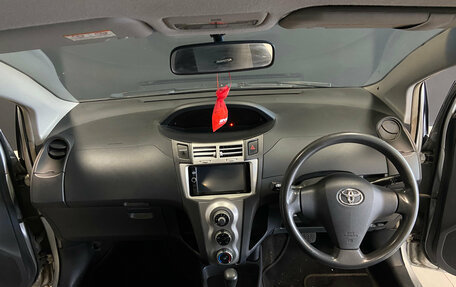 Toyota Vitz, 2005 год, 399 000 рублей, 12 фотография