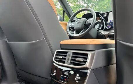 Lexus RX IV рестайлинг, 2025 год, 7 250 077 рублей, 10 фотография