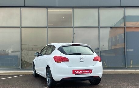 Opel Astra J, 2011 год, 600 000 рублей, 5 фотография