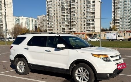 Ford Explorer V рестайлинг, 2013 год, 1 700 000 рублей, 3 фотография