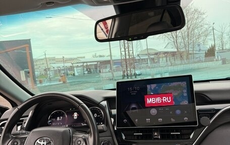 Toyota Camry, 2023 год, 3 550 000 рублей, 7 фотография