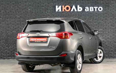 Toyota RAV4, 2013 год, 2 130 000 рублей, 4 фотография