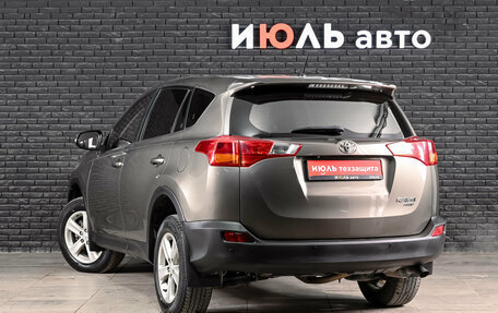 Toyota RAV4, 2013 год, 2 130 000 рублей, 7 фотография