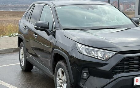 Toyota RAV4, 2025 год, 3 450 000 рублей, 4 фотография