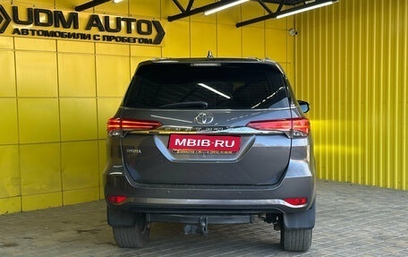 Toyota Fortuner II, 2019 год, 3 490 000 рублей, 5 фотография
