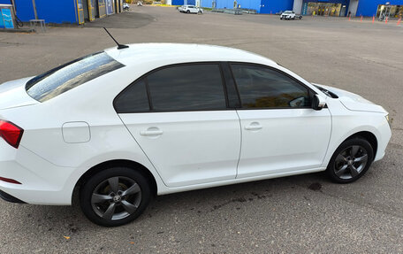 Skoda Rapid II, 2021 год, 1 550 000 рублей, 3 фотография