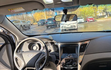 Hyundai Sonata VI, 2010 год, 1 000 000 рублей, 9 фотография