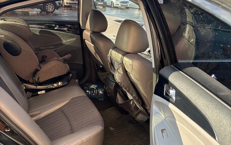 Hyundai Sonata VI, 2010 год, 1 000 000 рублей, 8 фотография
