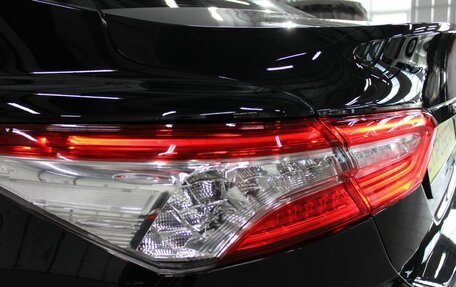 Toyota Camry, 2021 год, 3 257 000 рублей, 10 фотография