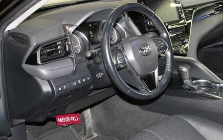 Toyota Camry, 2021 год, 3 257 000 рублей, 12 фотография