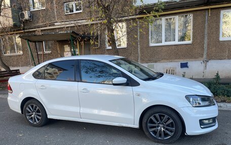 Volkswagen Polo VI (EU Market), 2016 год, 550 000 рублей, 2 фотография