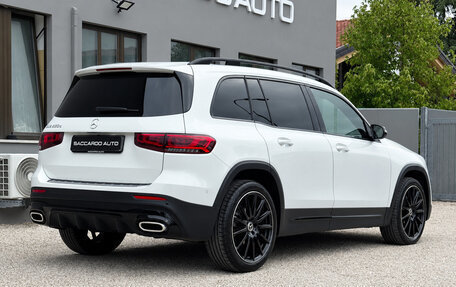 Mercedes-Benz GLB, 2023 год, 4 150 000 рублей, 4 фотография