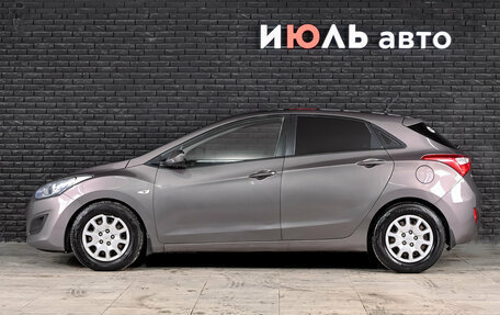 Hyundai i30 II рестайлинг, 2013 год, 700 000 рублей, 4 фотография