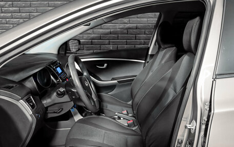 Hyundai i30 II рестайлинг, 2013 год, 700 000 рублей, 5 фотография