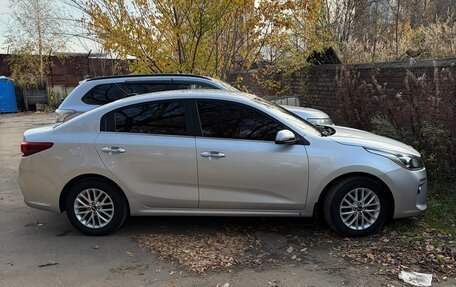 KIA Rio IV, 2019 год, 1 300 000 рублей, 2 фотография
