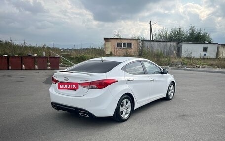 Hyundai Avante, 2012 год, 970 000 рублей, 3 фотография