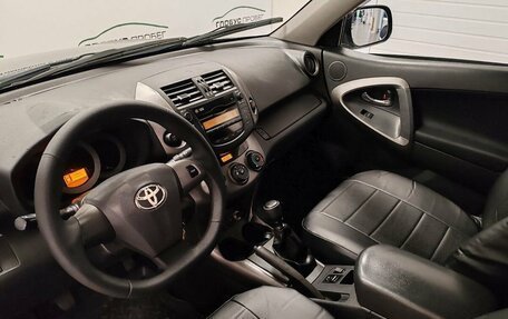 Toyota RAV4, 2010 год, 1 650 000 рублей, 11 фотография