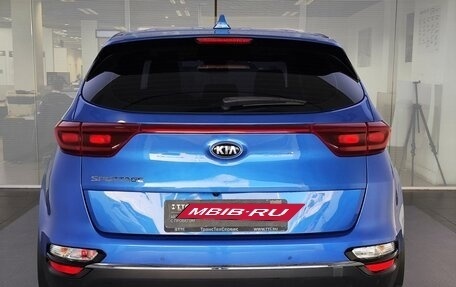 KIA Sportage IV рестайлинг, 2020 год, 2 310 000 рублей, 6 фотография