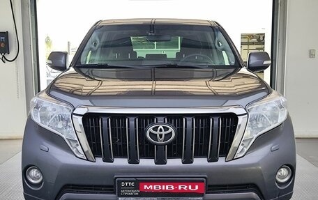 Toyota Land Cruiser Prado 150 рестайлинг, 2016 год, 3 500 000 рублей, 2 фотография