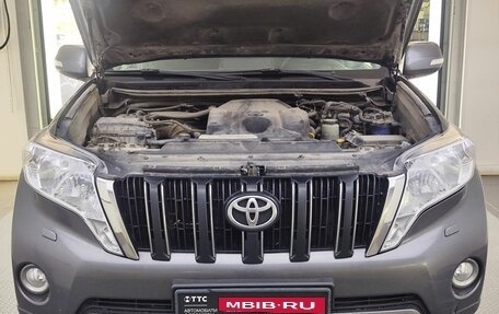 Toyota Land Cruiser Prado 150 рестайлинг, 2016 год, 3 500 000 рублей, 9 фотография