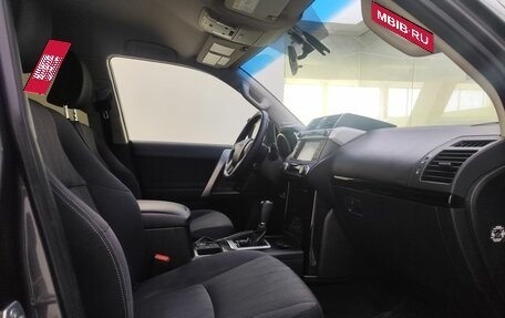 Toyota Land Cruiser Prado 150 рестайлинг, 2016 год, 3 500 000 рублей, 11 фотография
