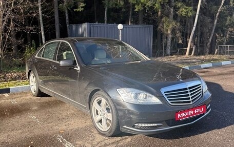 Mercedes-Benz S-Класс, 2013 год, 2 350 000 рублей, 4 фотография