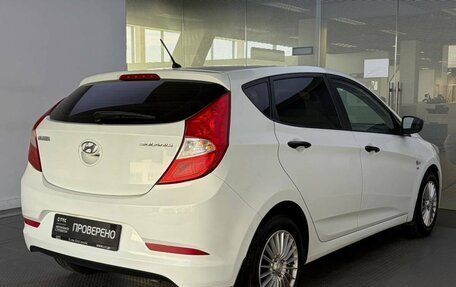 Hyundai Solaris II рестайлинг, 2015 год, 940 000 рублей, 5 фотография